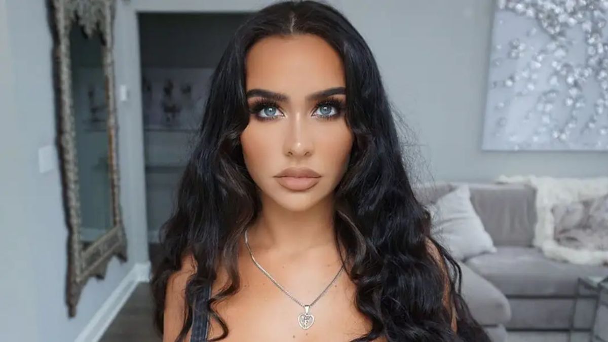 Carli Bybel Net Worth