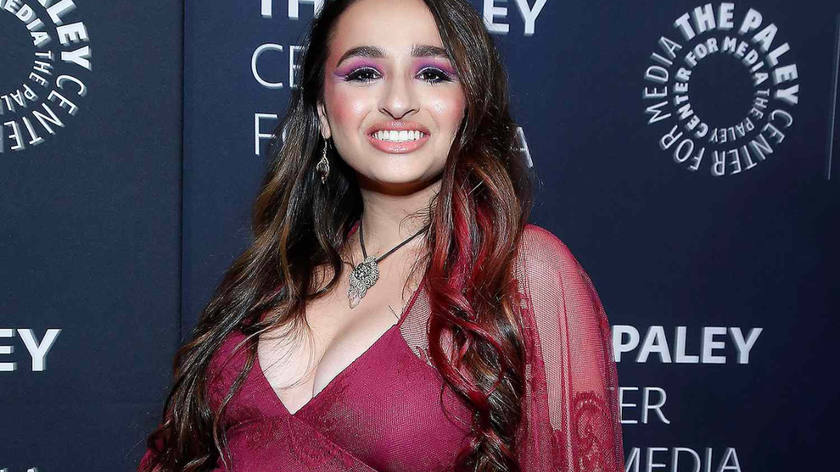 Jazz Jennings Net Worth